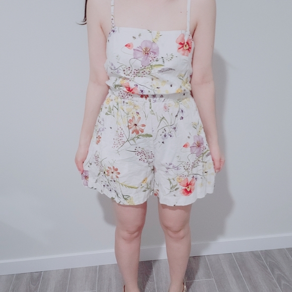 H&M Floral Romper - Picture 3 of 4